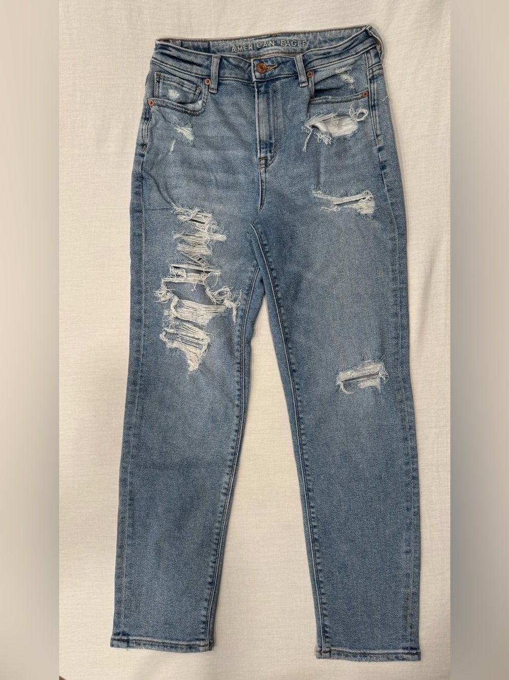 American Eagle Distressed Stretch Mom Jeans 2 Regular